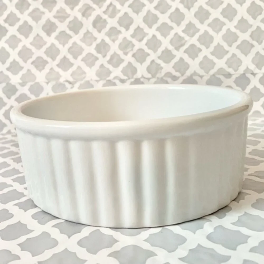 Animal Planet Pets White Ceramic ‘Bark’ Bone Dog Bowl